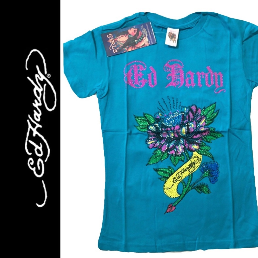 Worn once!!! ED Hardy Girl’s Short Sleeve Graphic Y2K T-Shirt